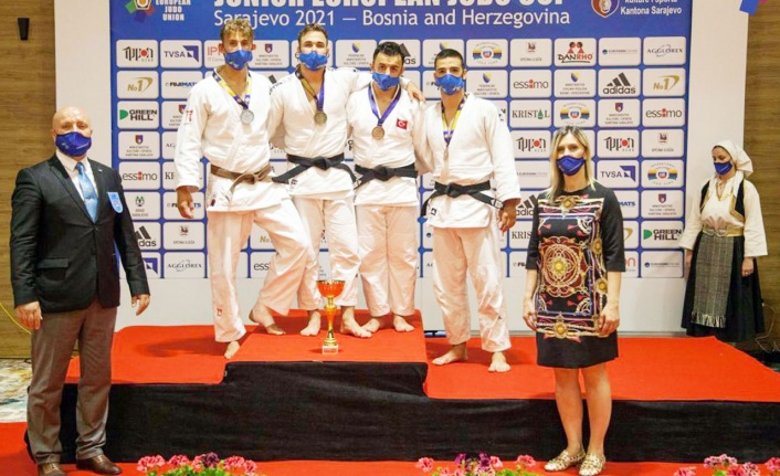 Kocaelili Judocular Avrupa’dan başarıyla döndüler