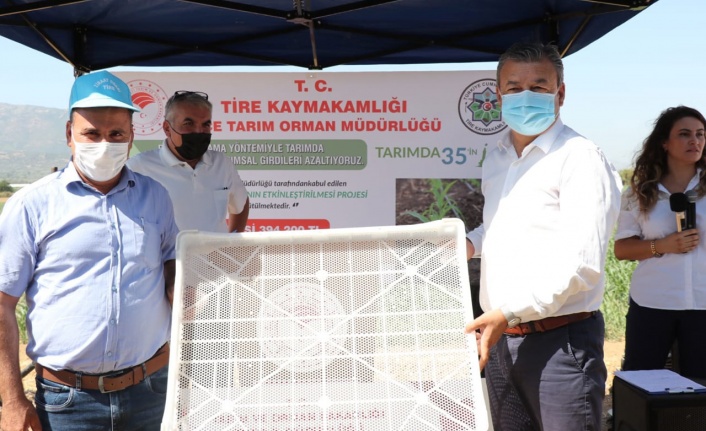 İzmir Tire’de incir üreticilerine kerevit dağıtılıyor