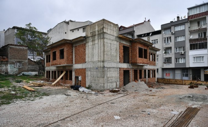 Bursa Osmangazi'de, Elmasbahçeler Hizmet Binası çalışmaları devam ediyor 