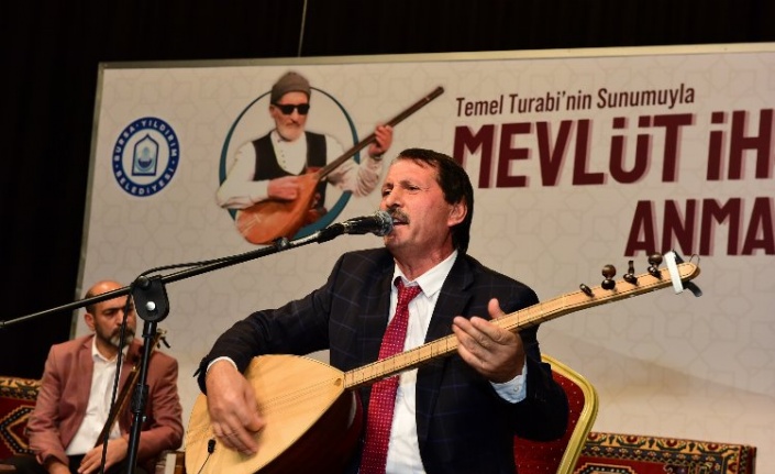 Bursa Yıldırım Belediyesi, 'Aşık Mevlüt İhsani'yi andı 