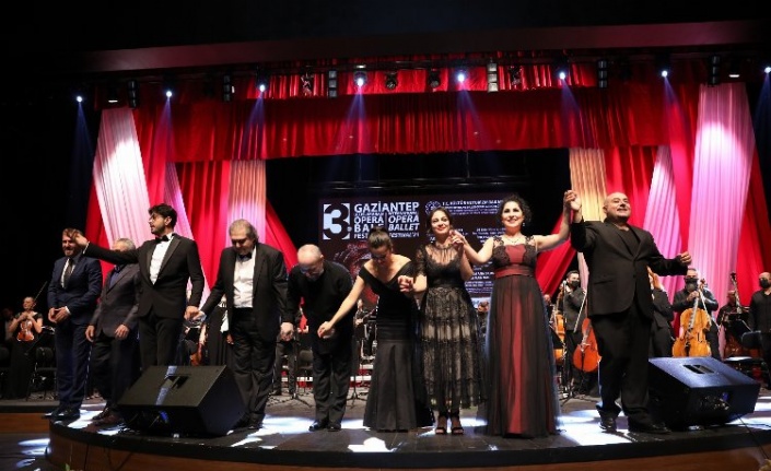 Gaziantep'te "Cumhuriyet Bayramı Gala Konseri" yapıldı