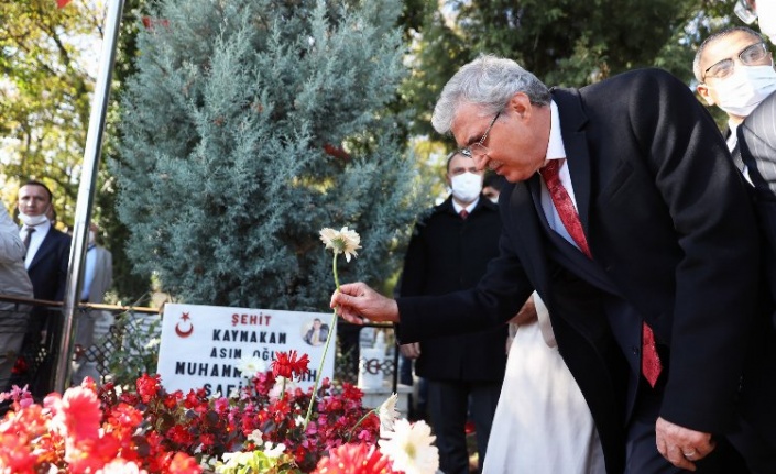 Sakarya'da, Şehit Mardin Derik Kaymakamı Muhammet Fatih Safitürk anıldı