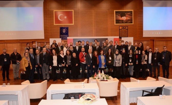 Bursa'da 'Sivil Topluma' rehberlik edildi