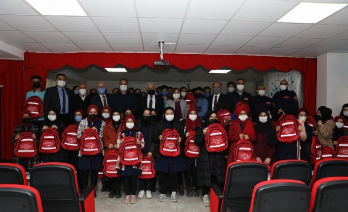 Gaziantep'te gençlere deprem eğitimi 