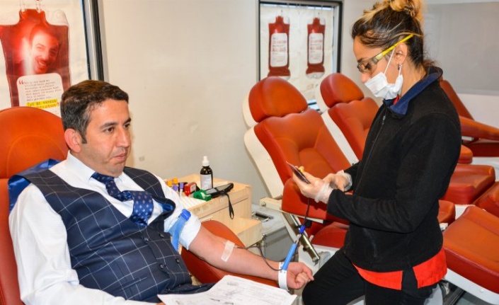 Malatya'da MASKİ'den Kızılay'a kan desteği 