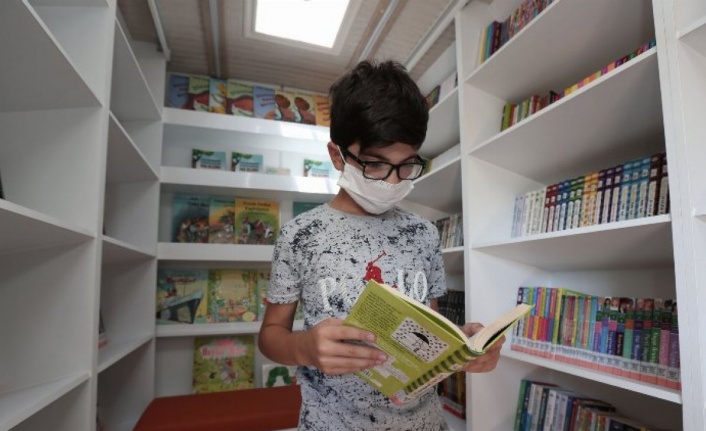 Bursa'da Nilüferli 56 bini aşkın ödünç kitap  aldı
