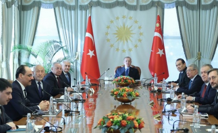 Erdoğan, Vahdettin Köşkü'nde Aksallar Konseyi'ni kabul etti