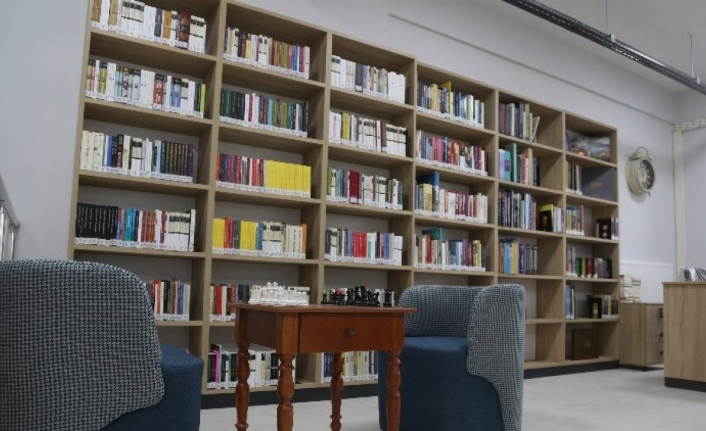 Kayseri Büyükşehir'den 'Kütüphaneler Haftası'na özel kütüphane 
