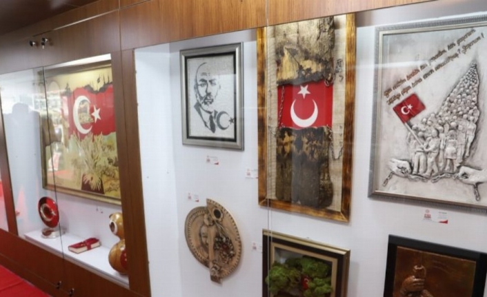 'Yüreklerde Akif, Dillerde Hürriyet' Bursa'da