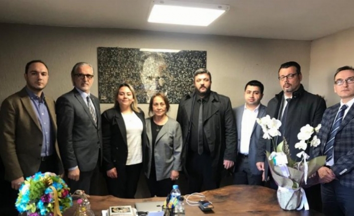 Kocaeli İzmit Belediyesinden basın şehidi  Güngör Arslan’ın ailesine ziyaret