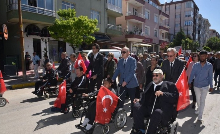 Edirne Keşan'da Engelliler Haftası farkındalık yürüyüşü gerçekleştirildi