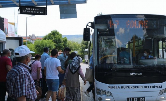 Muğla nüfusunun 236 katı yolcu taşıdı