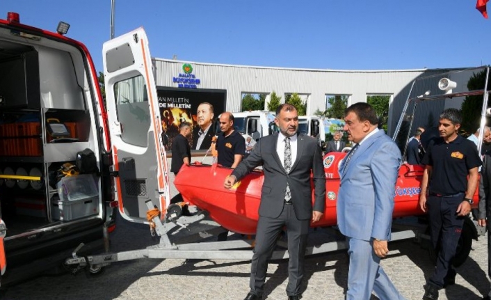 Malatya Büyükşehir'de su altı arama kurtarma timine araç takviyesi