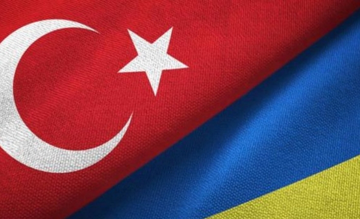 Bakan Çavuşoğlu Ukrayna'nın 'Bağımsızlık Günü'nü kutladı