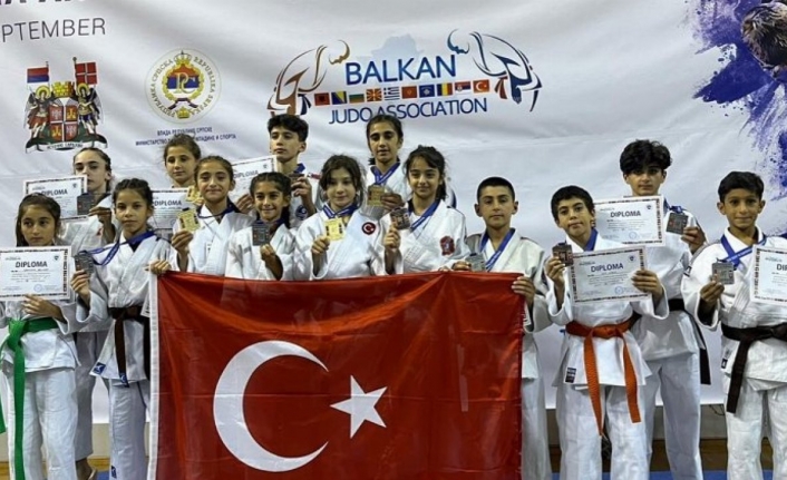 Gemlikli judocuların 'Balkan' başarısı