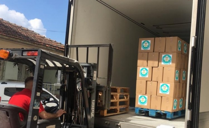 Manisa'dan 2 bin gıda kolisi afet bölgesine gönderildi