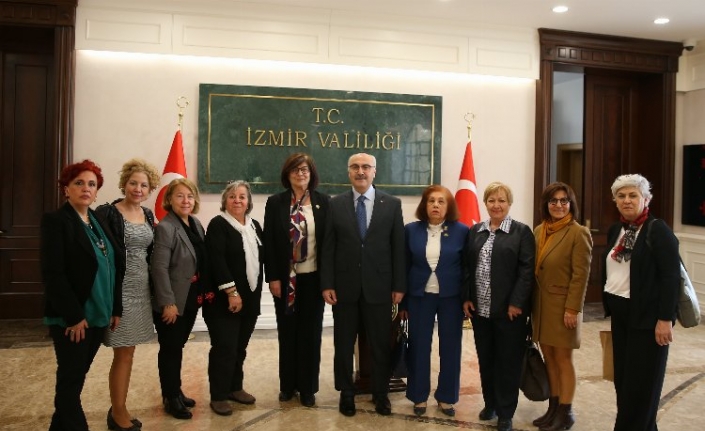 İzmir Kadın Kuruluşları'ndan Vali Köşger’e ziyaret