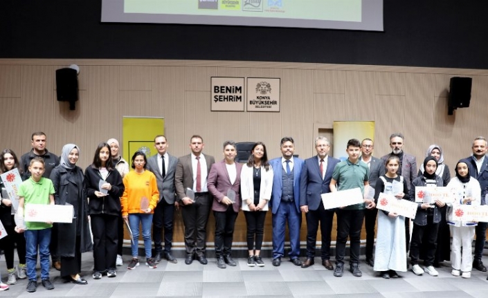 Konya Çocuk Meclisi'nde proje yarışmasının kazananları ödüllendirildi