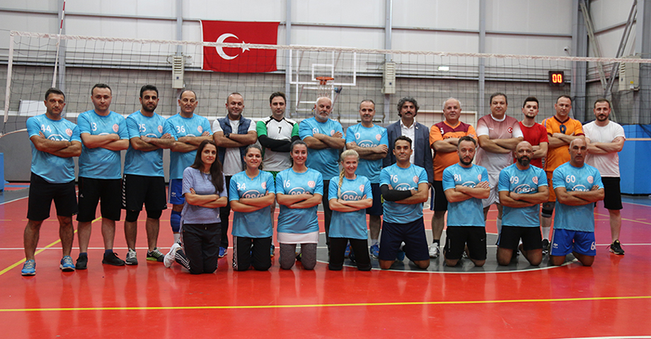 29 Ekim Cumhuriyet Kupası Voleybol Turnuvası Startı Verildi