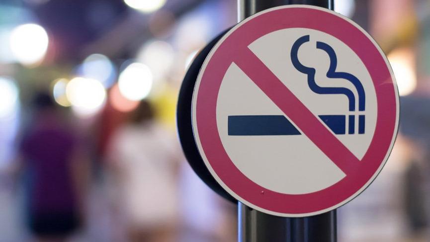 Gemlik'te Sokaklarda Sigara İçmek Yasaklandı