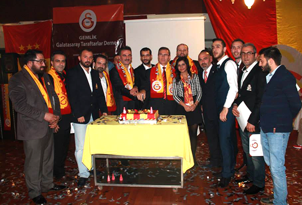 Gemlik Galatasaray Taraftarlar Derneği Dayanışma Gecesi Düzenledi