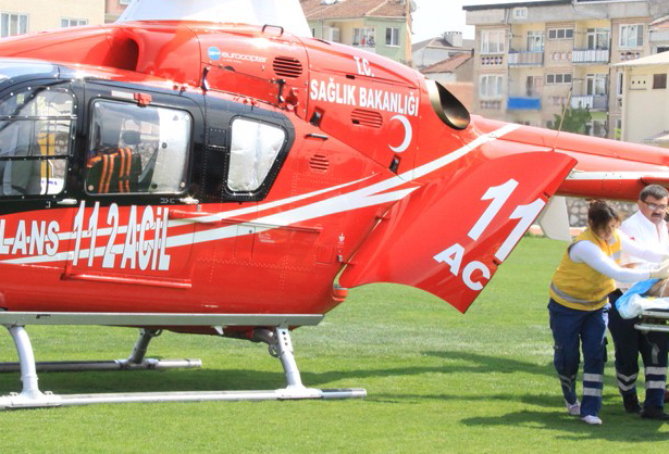 İntihara Teşebbüs Eden Genç Kız, Hava Ambulansı ile İnegöl'e Götürüldü
