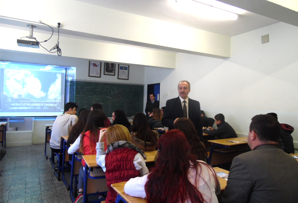 Gemlik Anadolu Lisesinde Balkan Üniversitesi Tanıtımı