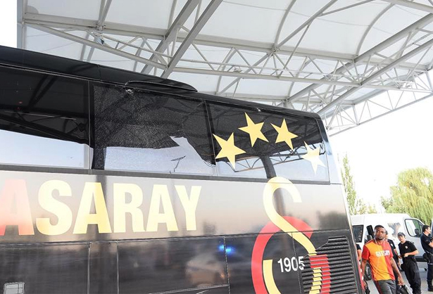 Ankara'da Galatasaray Otobüsüne Saldırı