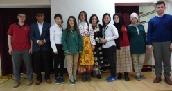 Gemlik'te İstiklal Marşını En Güzel Okuma Yarışması Düzenlendi