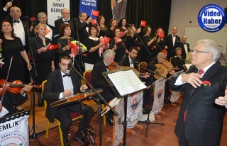 Türk Sanat Müziği Korosu Öğretmenler İçin Söyledi