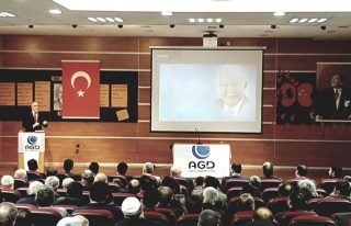 Anadolu Gençlik Derneği Erbakan'ı Unutmadı