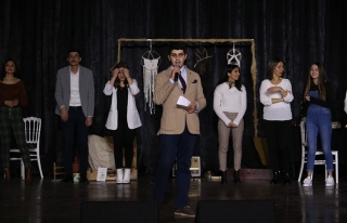 Özel Hatem Okulları'ndan Şiir Gecesi