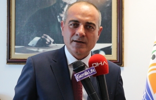 Gemlik'in yeni başkanı Sertaslan göreve başladı