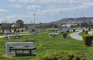 İzmir Aliağa'da Çocuk Oyun ve Rekreasyon Alanı...