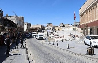 Mardin'de cadde ve sokaklar boş kaldı
