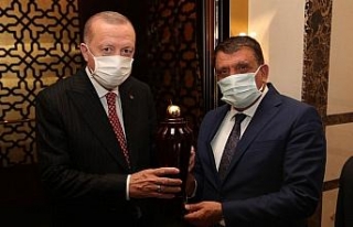 Cumhurbaşkanı Erdoğan’ı Malatya’ya davet etti
