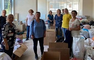 Tekirdağ'da CHP'li kadınlar yardımları...