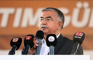 İsmet Yılmaz AK Parti Grup Başkanı seçildi