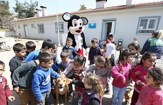Gaziantep'teki miniklerin hayvan sevgisi 