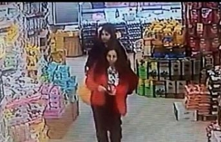Kadın hırsızlar güvenlik kamerasına Yyakalandı