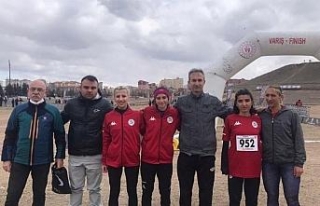 Kocaeli İzmitli atletler, Ankara’dan mutlu döndü...