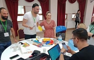 Bursa'da öğretmenlere STEM çalıştayı