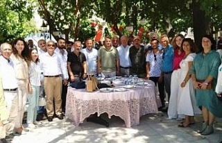 İYİ Parti Muğla Yörük geleneğiyle bayramlaştı