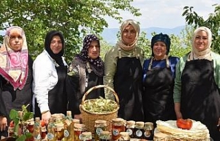 Bursa Yıldırım'da üreten kadınlara tam destek