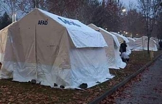 Diyarbakır'da 942 çadır depoya kaldırıldı