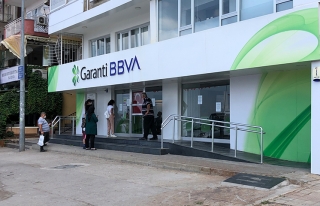 Gemlik Garanti Bankası'nda Koronavirüs Önlemi
