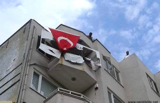 Bursa'da HDP Binasına Saldırı